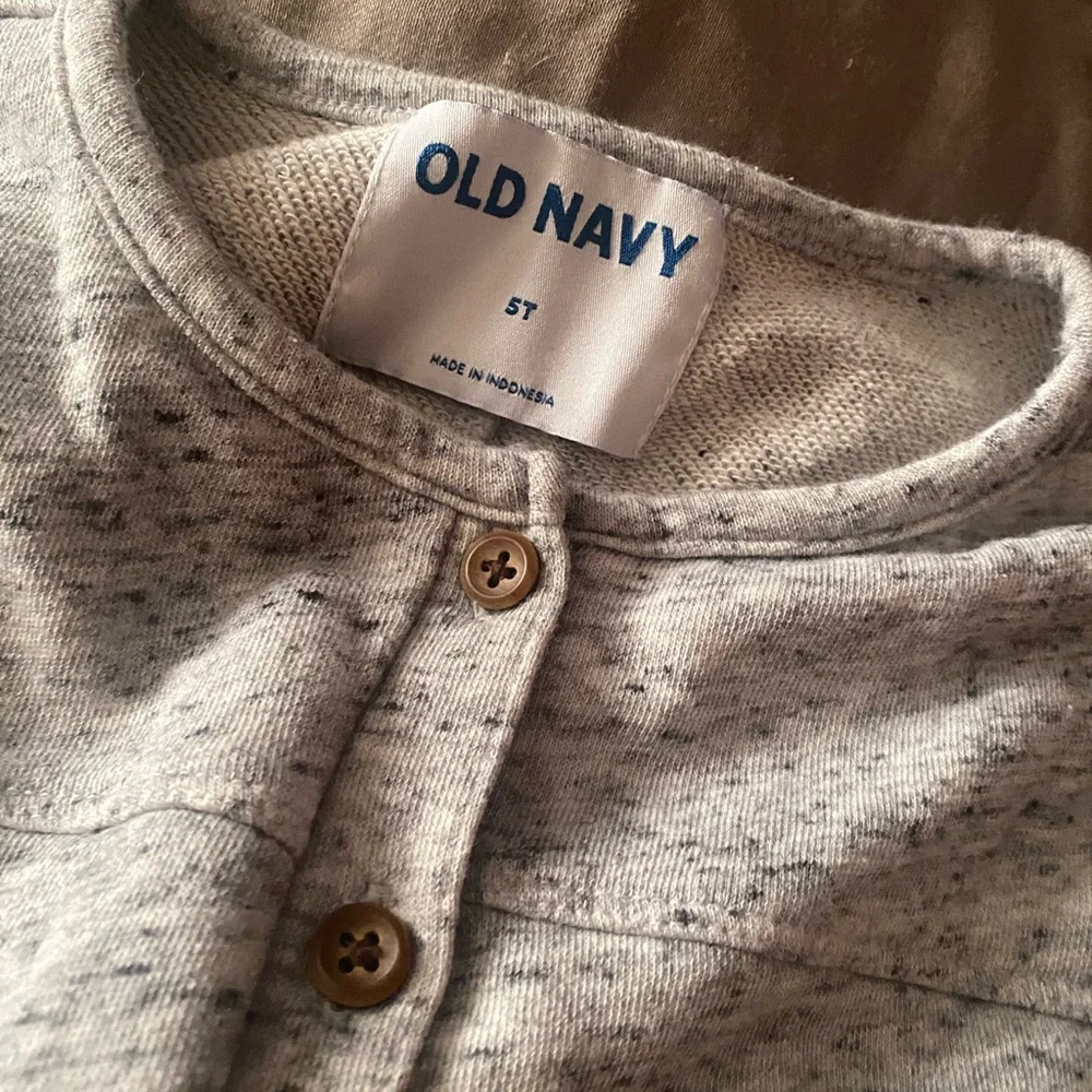 Old Navy Gray Kids Pajama‎ Set- one piece
